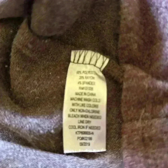 Socialite Burgundy Long-sleeve Sweater. Medium. Gently used. - Picture 4 of 4